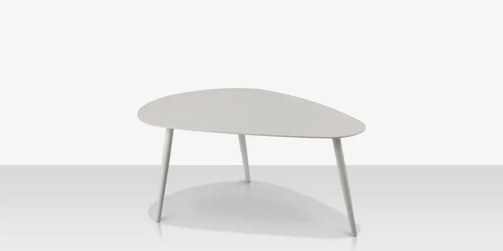 vines_large_table_01.webp