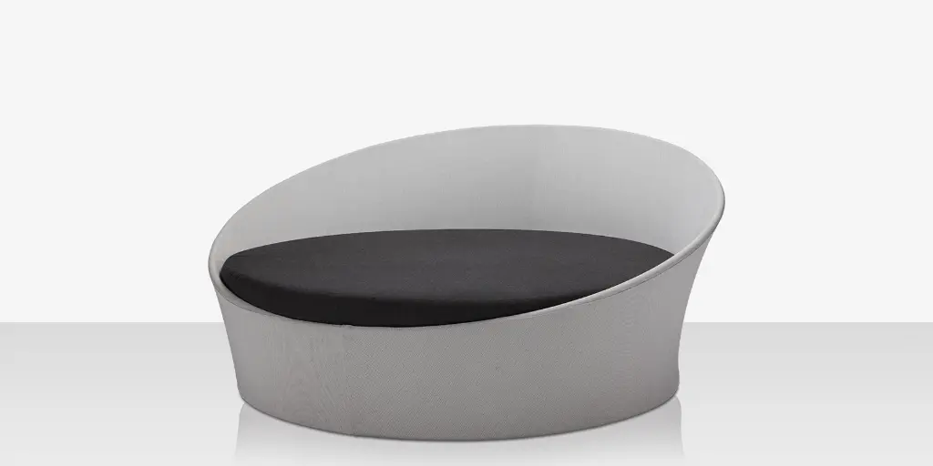 aqua-daybed-angle.webp