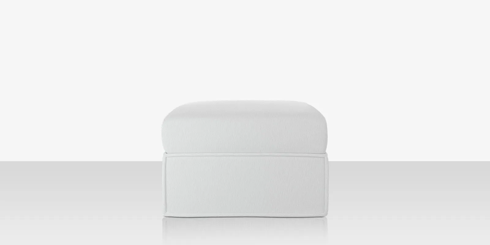 luna_ottoman_white_front.webp