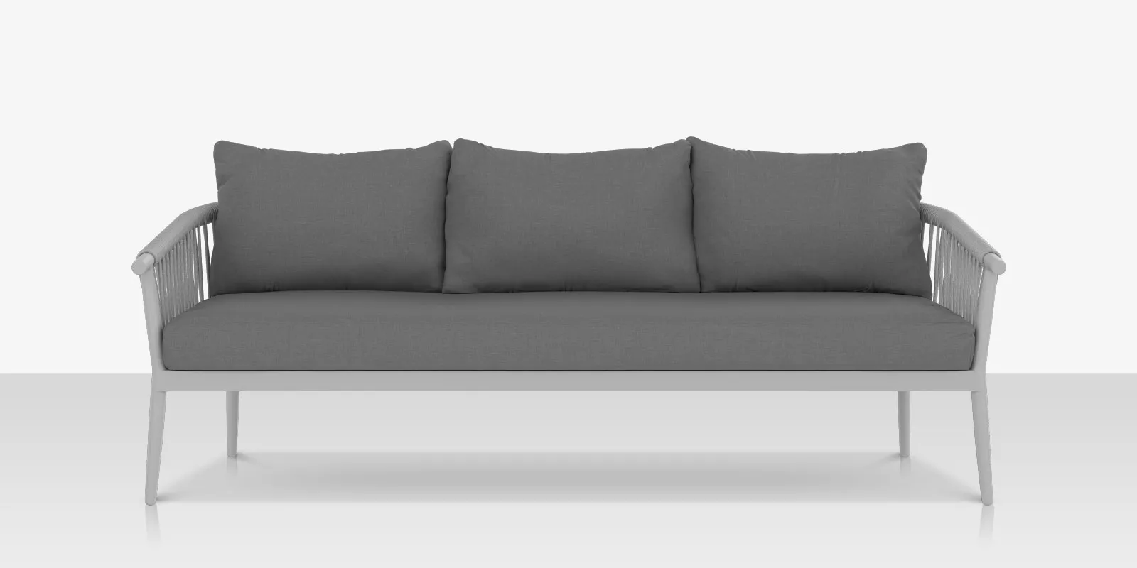 07_vines_sofa_02_front.webp